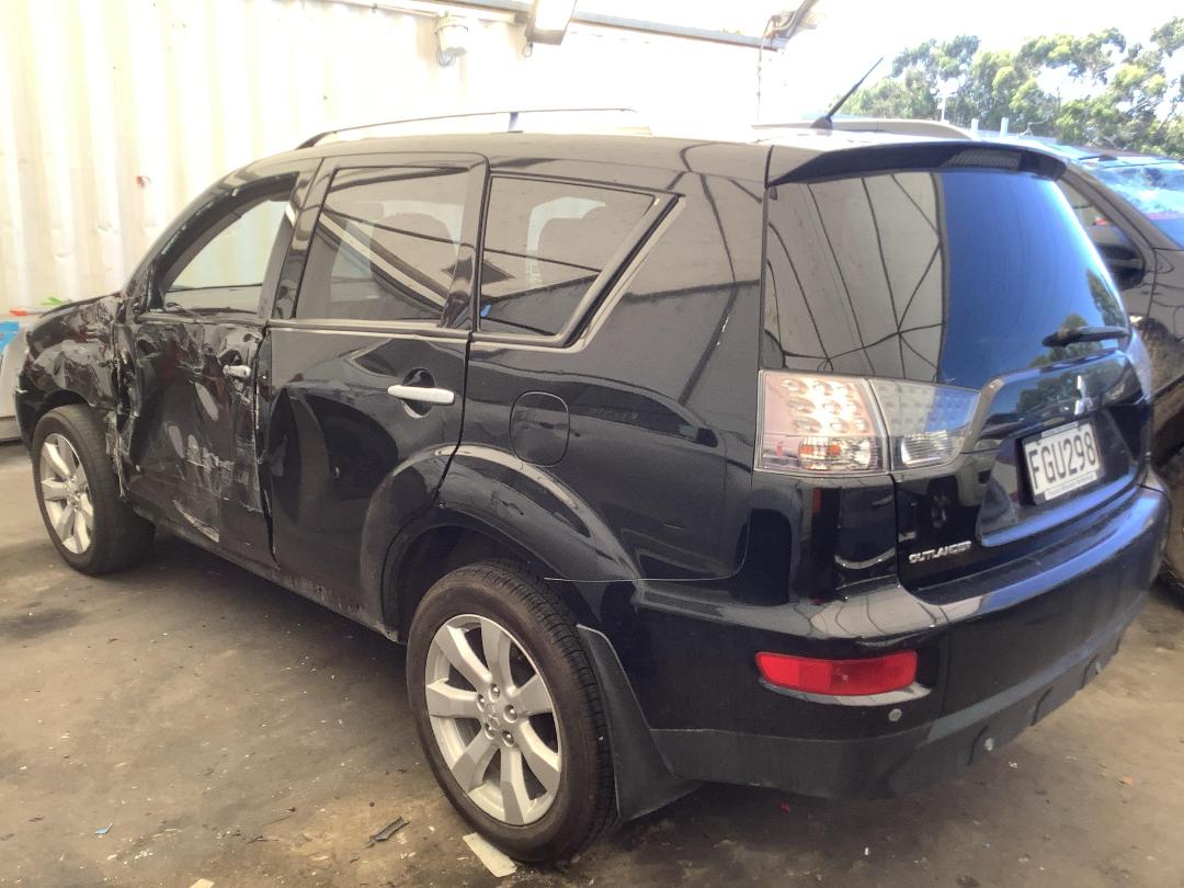 Photo '9' of Mitsubishi Outlander XLS Photo '9' of Mitsubishi Outlander XLS