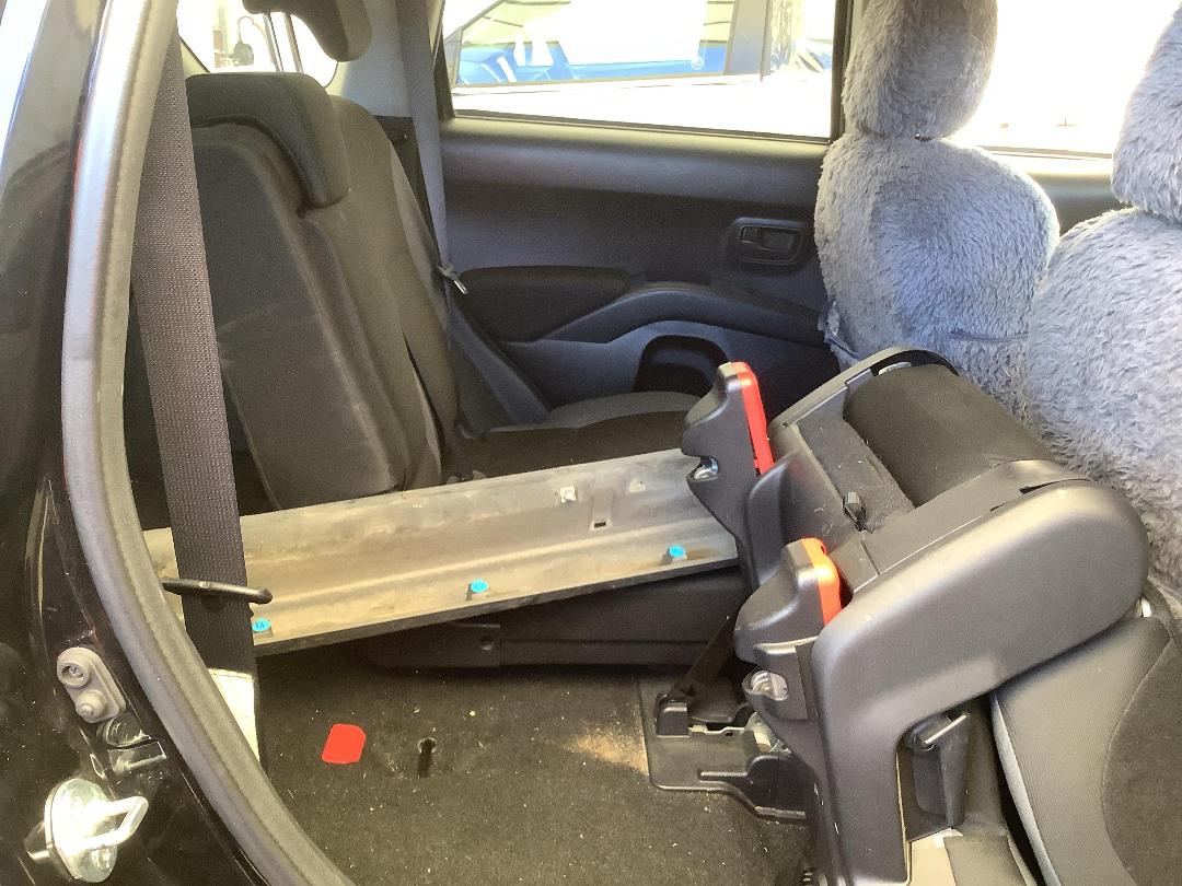 Photo '11' of Mitsubishi Outlander XLS Photo '11' of Mitsubishi Outlander XLS