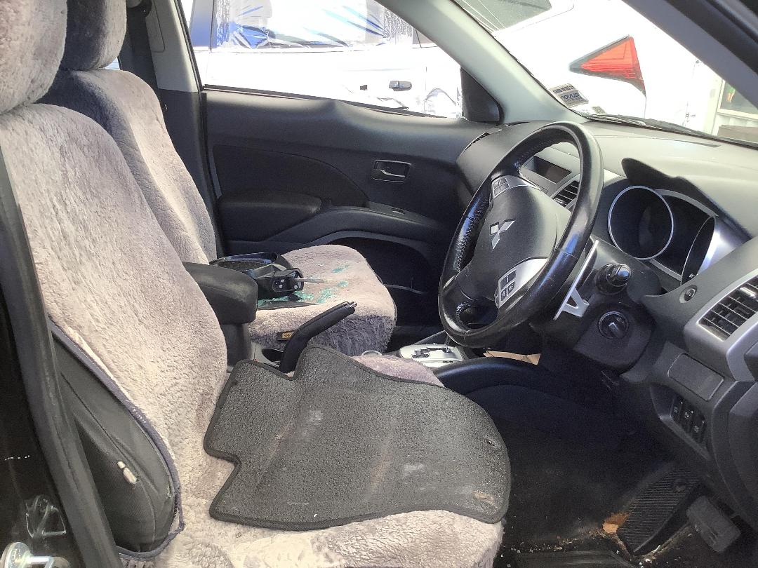 Photo '12' of Mitsubishi Outlander XLS Photo '12' of Mitsubishi Outlander XLS