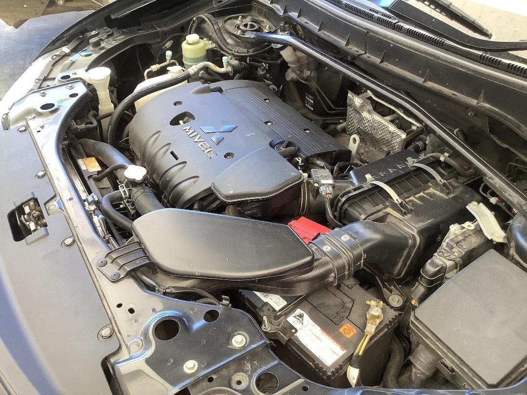 Photo '14' of Mitsubishi Outlander XLS Photo '14' of Mitsubishi Outlander XLS