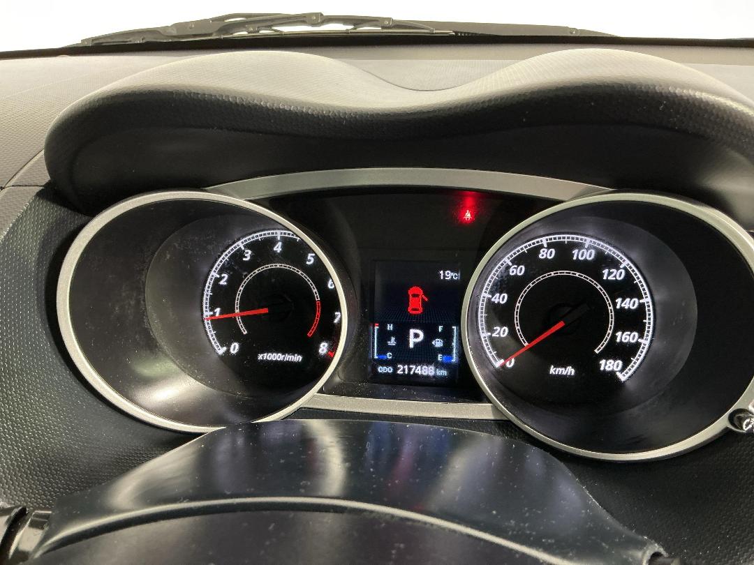 Photo '21' of Mitsubishi Outlander Photo '21' of Mitsubishi Outlander