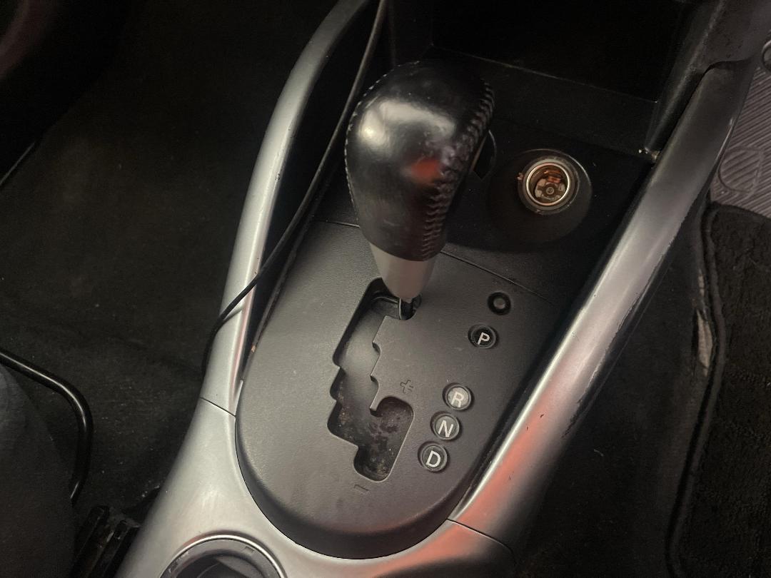 Photo '29' of Mitsubishi Outlander