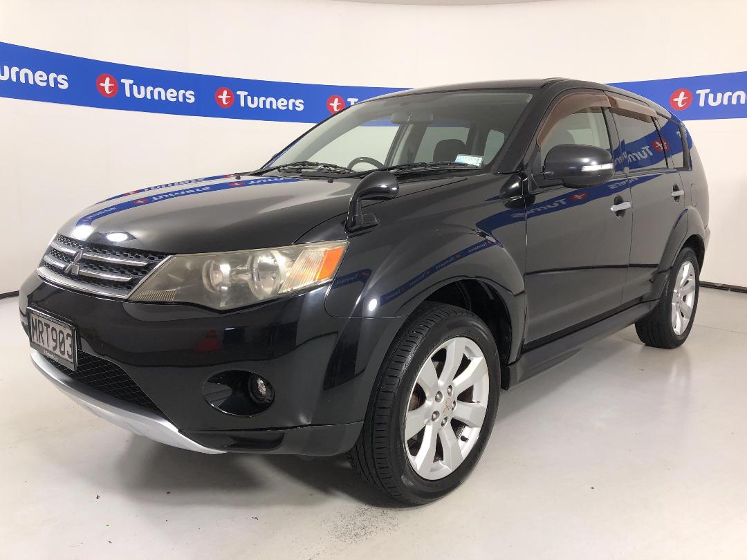 Photo '4' of Mitsubishi Outlander Photo '4' of Mitsubishi Outlander