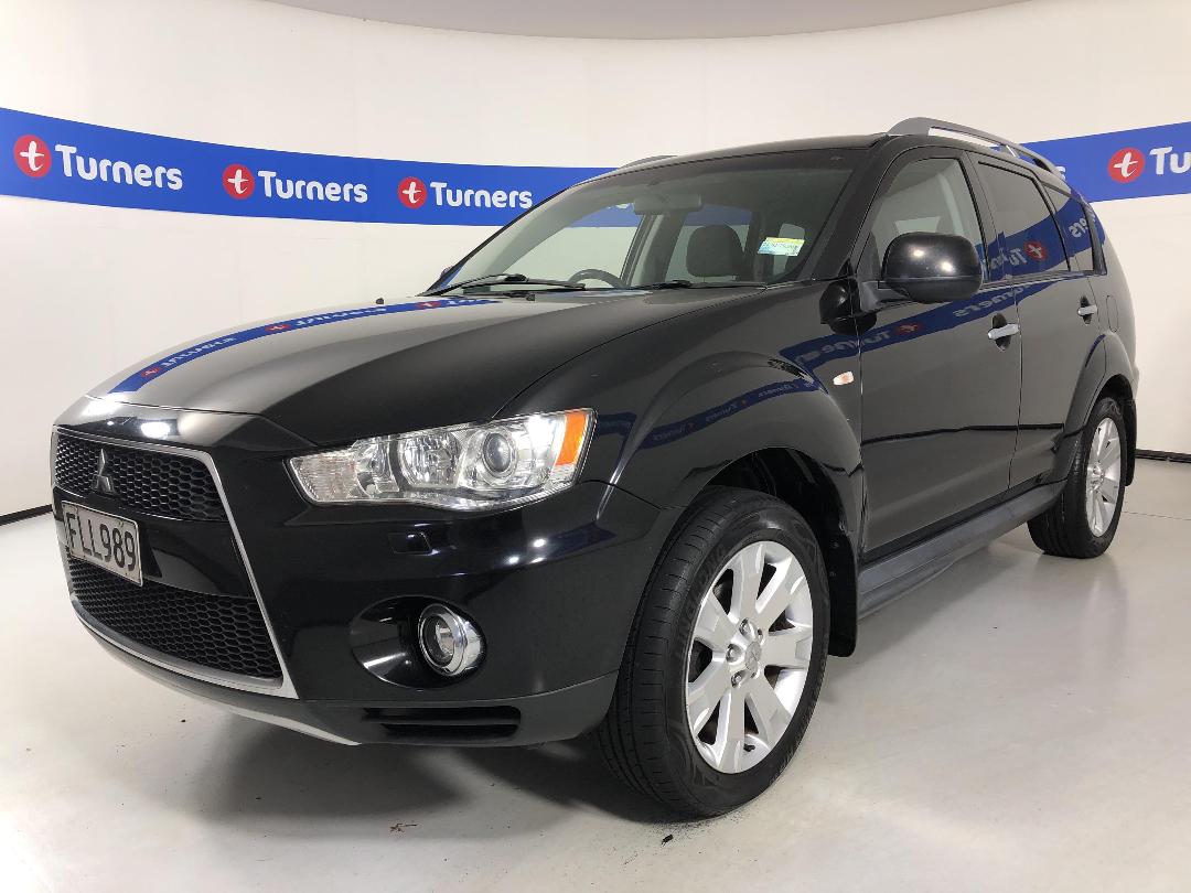 Photo '4' of Mitsubishi Outlander