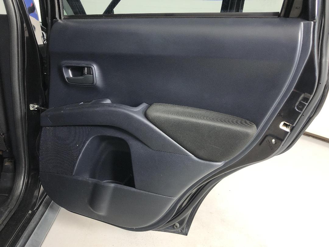 Photo '19' of Mitsubishi Outlander