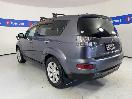 Thumbnail '5' of Mitsubishi Outlander