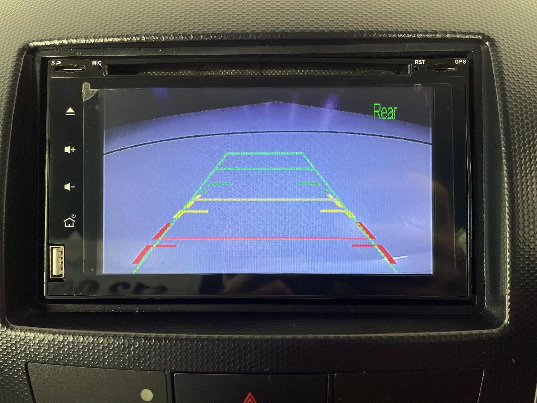 Photo '24' of Mitsubishi Outlander