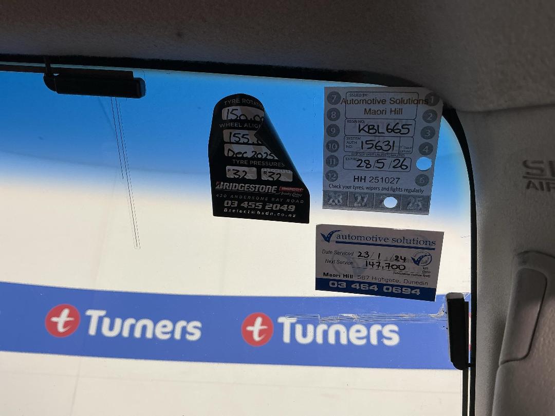 Photo '29' of Mitsubishi Pajero