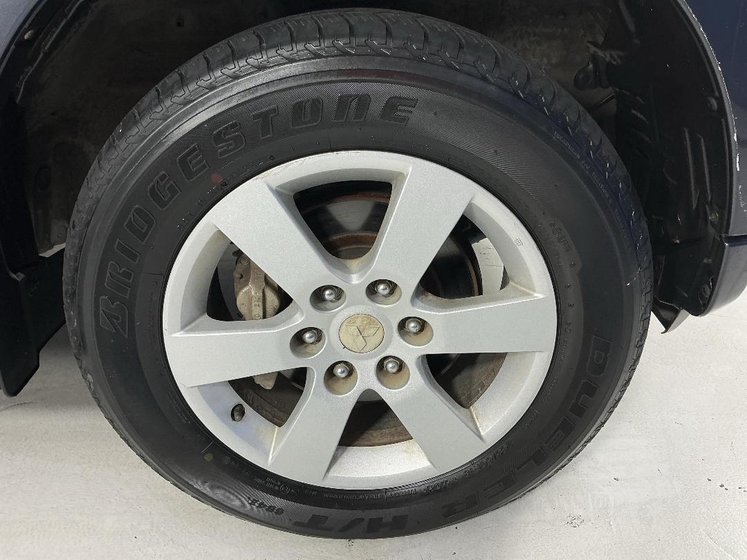 Photo '9' of Mitsubishi Pajero