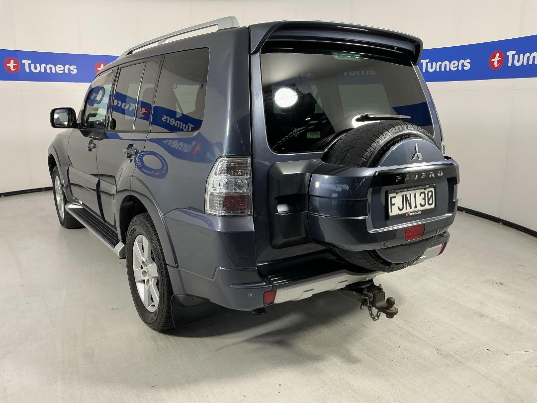 Photo '5' of Mitsubishi Pajero