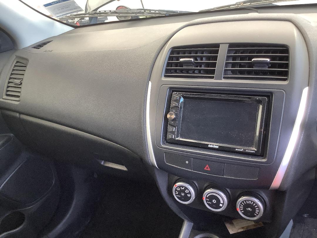 Photo '17' of Mitsubishi RVR Photo '17' of Mitsubishi RVR