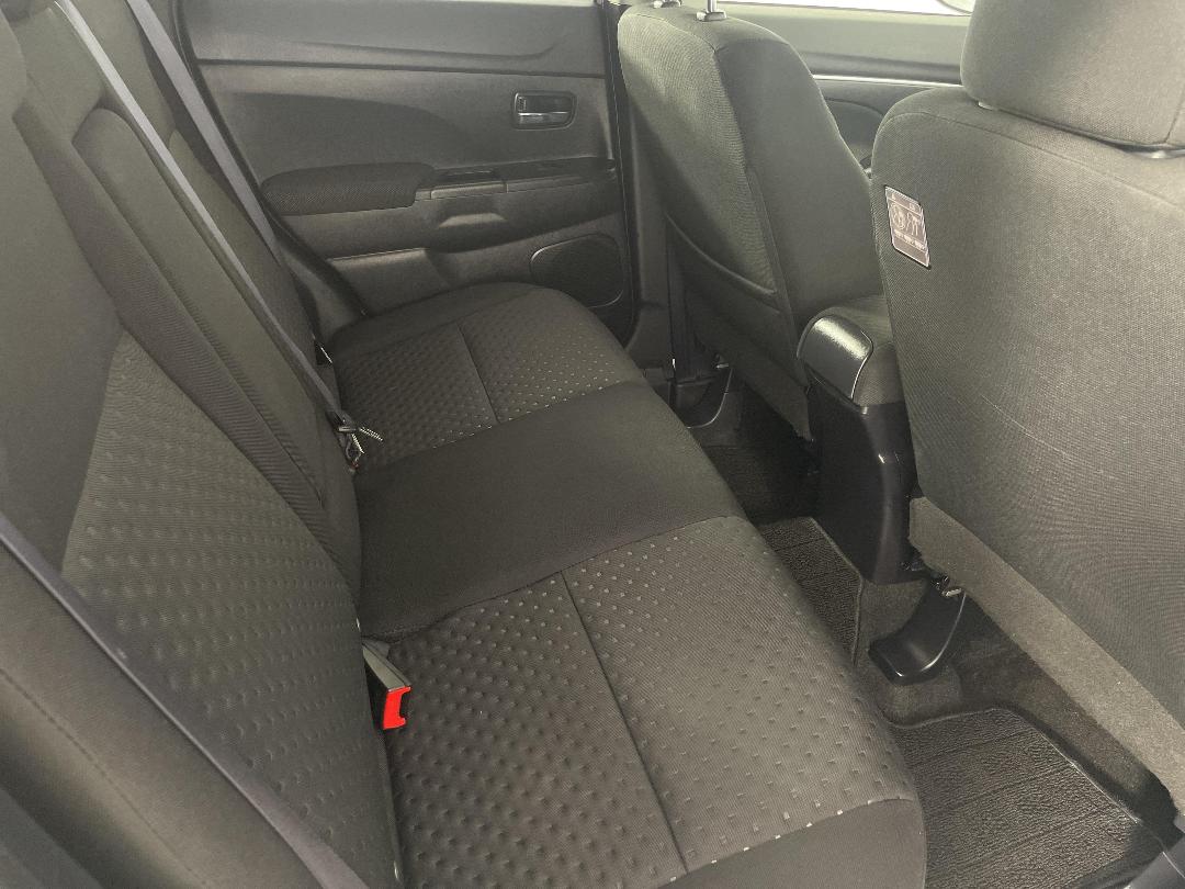 Photo '20' of Mitsubishi RVR Photo '20' of Mitsubishi RVR