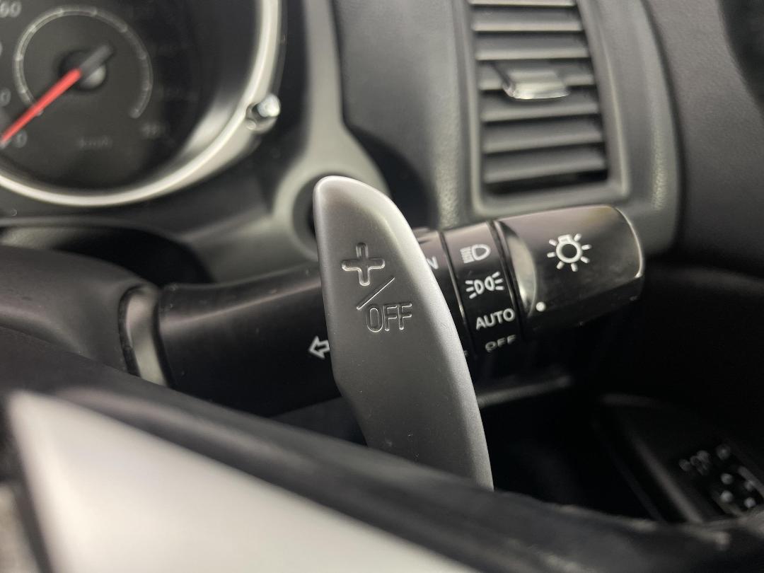 Photo '24' of Mitsubishi RVR Photo '24' of Mitsubishi RVR