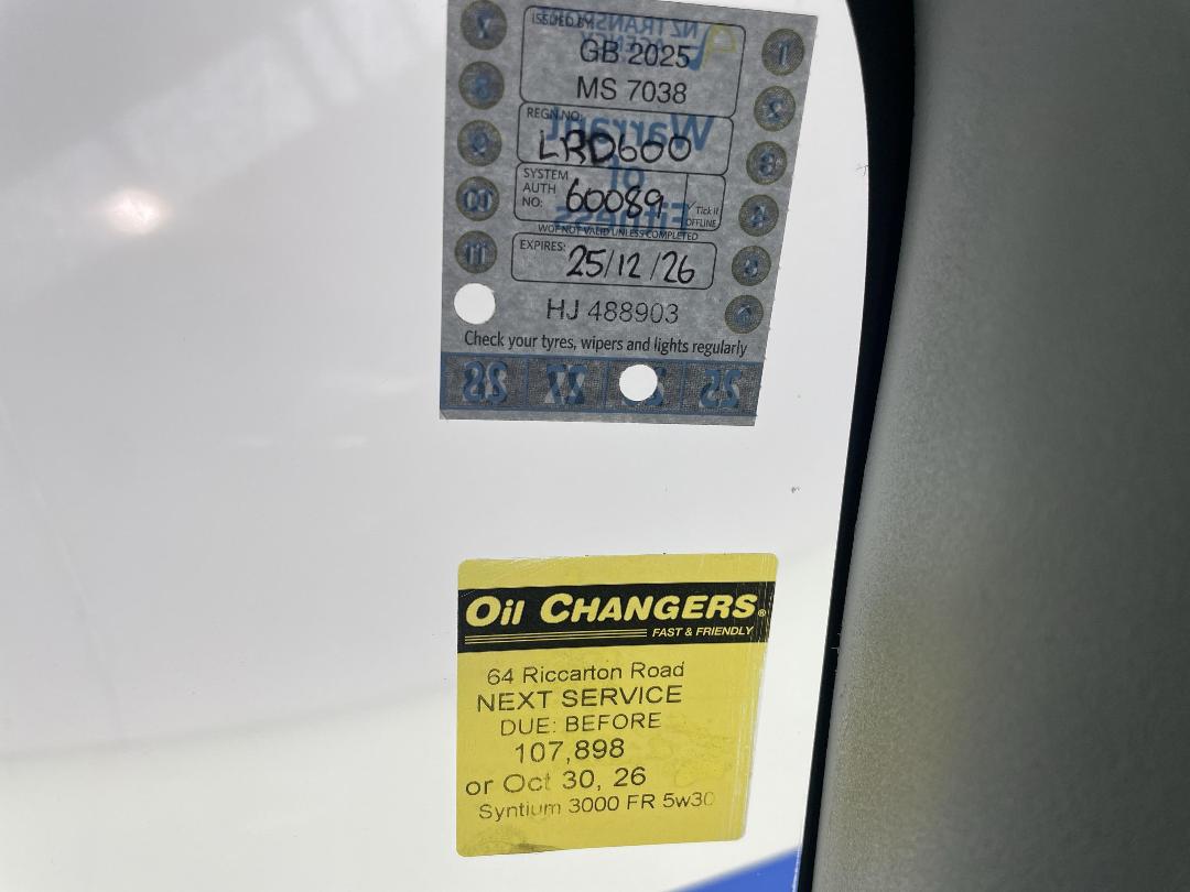 Photo '27' of Mitsubishi RVR Photo '27' of Mitsubishi RVR