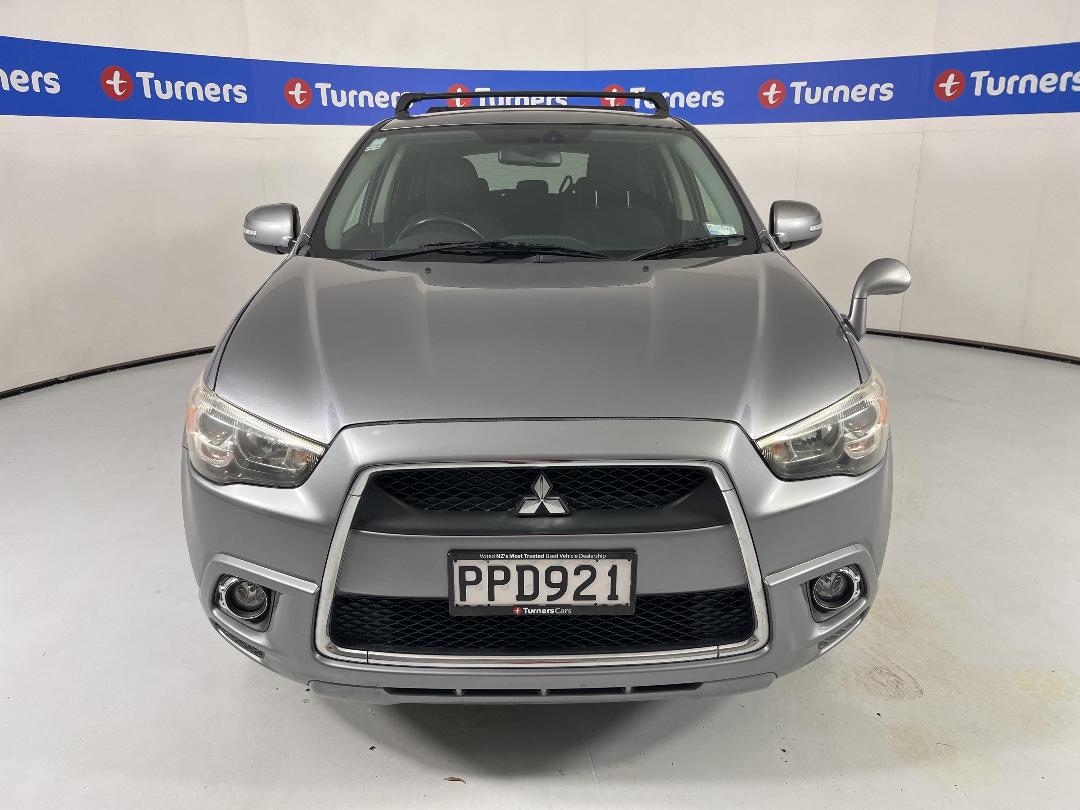 Photo '2' of Mitsubishi RVR