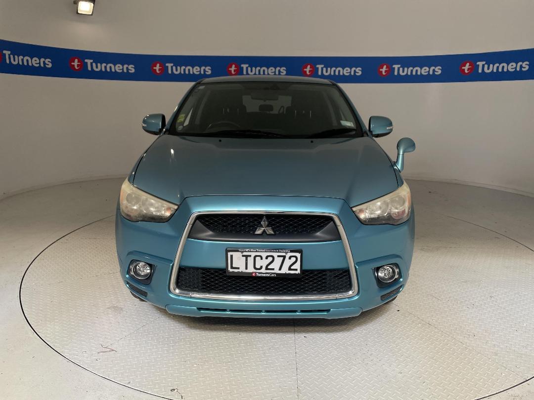 Photo '2' of Mitsubishi RVR