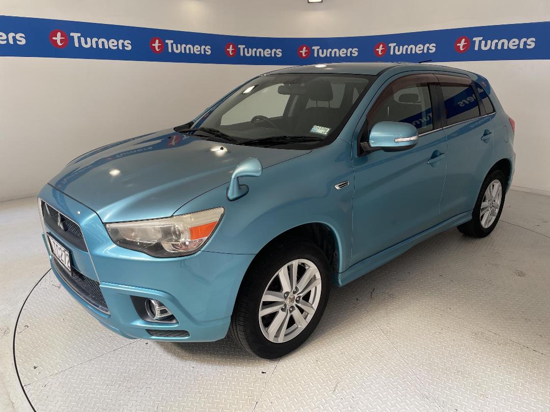 Photo '4' of Mitsubishi RVR