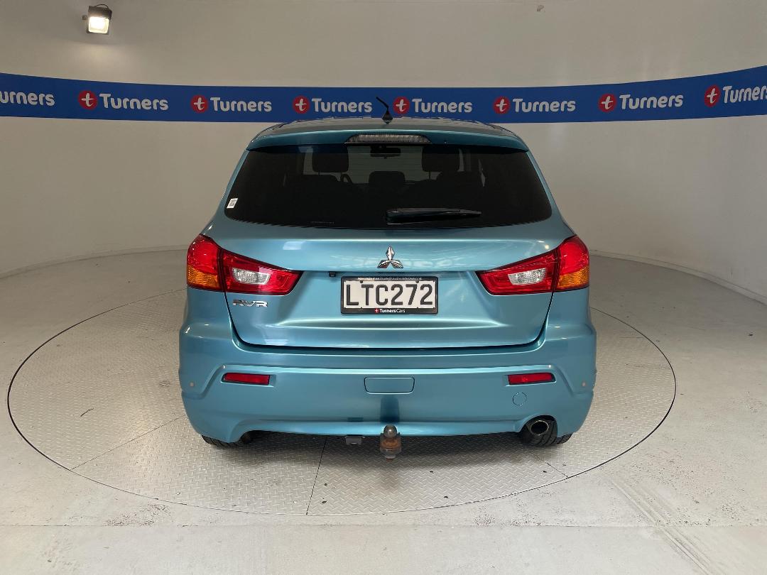 Photo '6' of Mitsubishi RVR