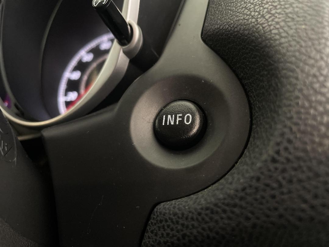 Photo '25' of Mitsubishi RVR