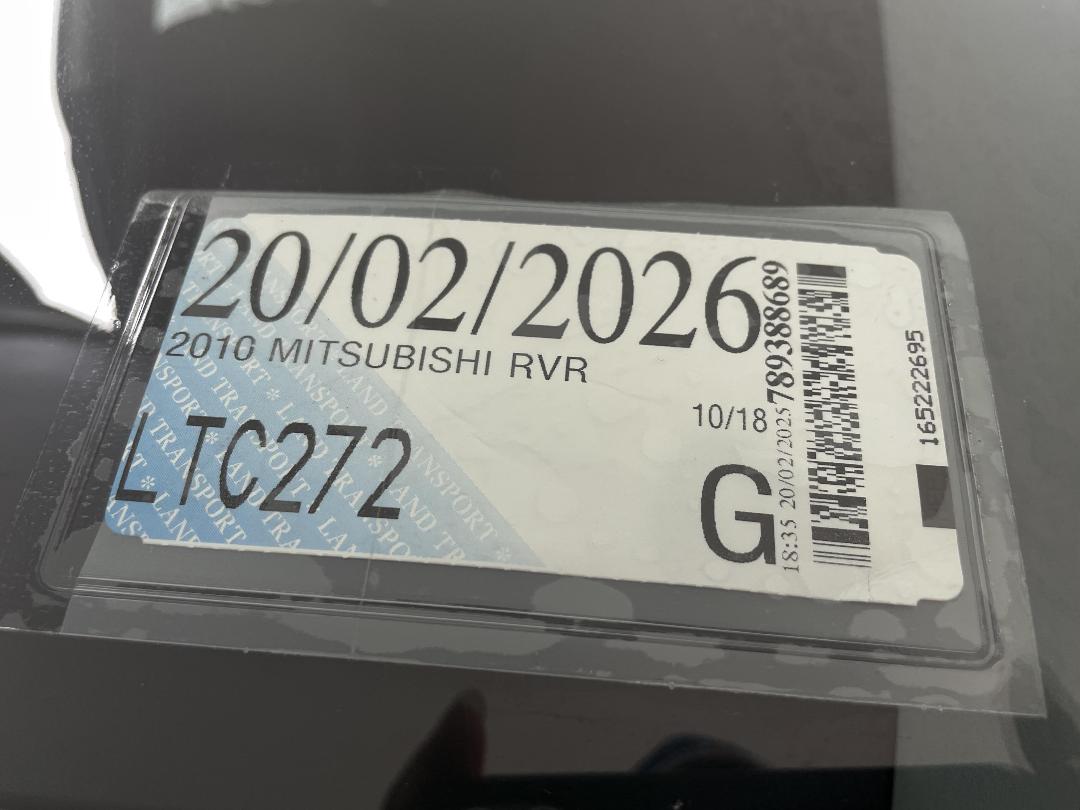 Photo '31' of Mitsubishi RVR