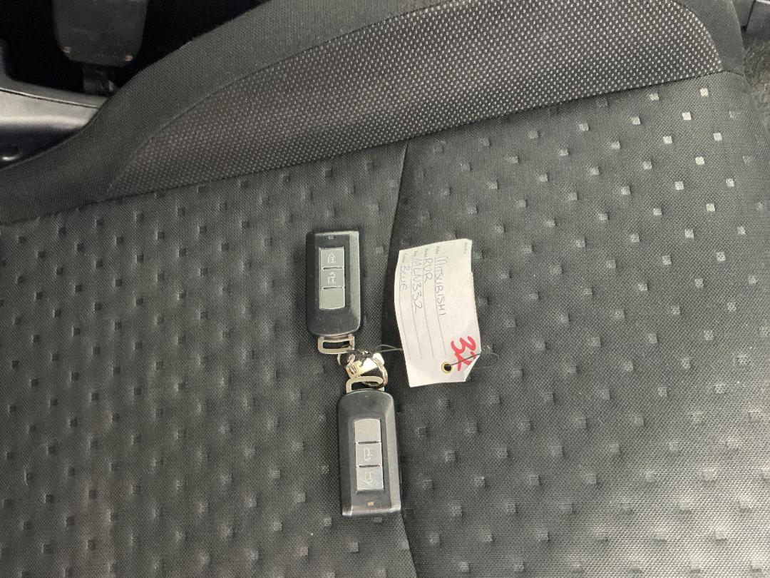 Photo '22' of Mitsubishi RVR