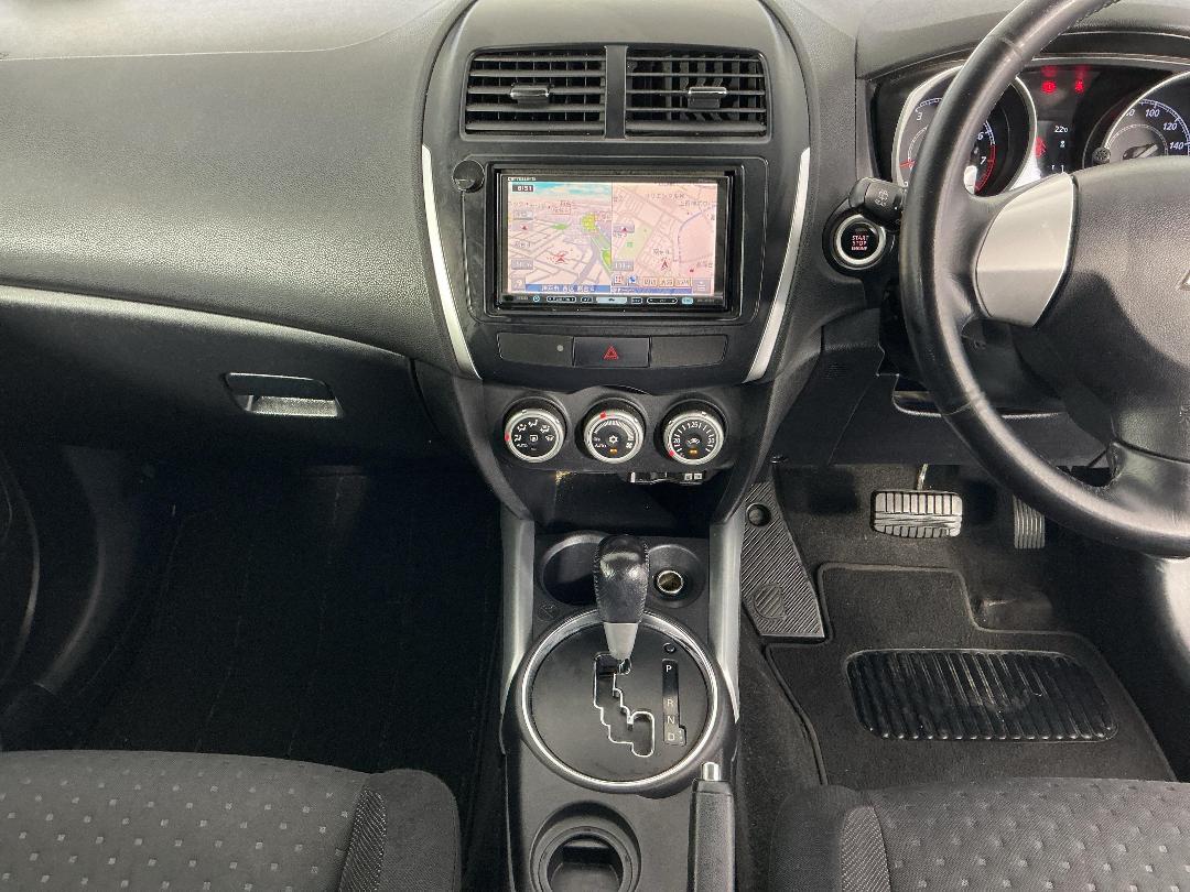 Photo '18' of Mitsubishi RVR