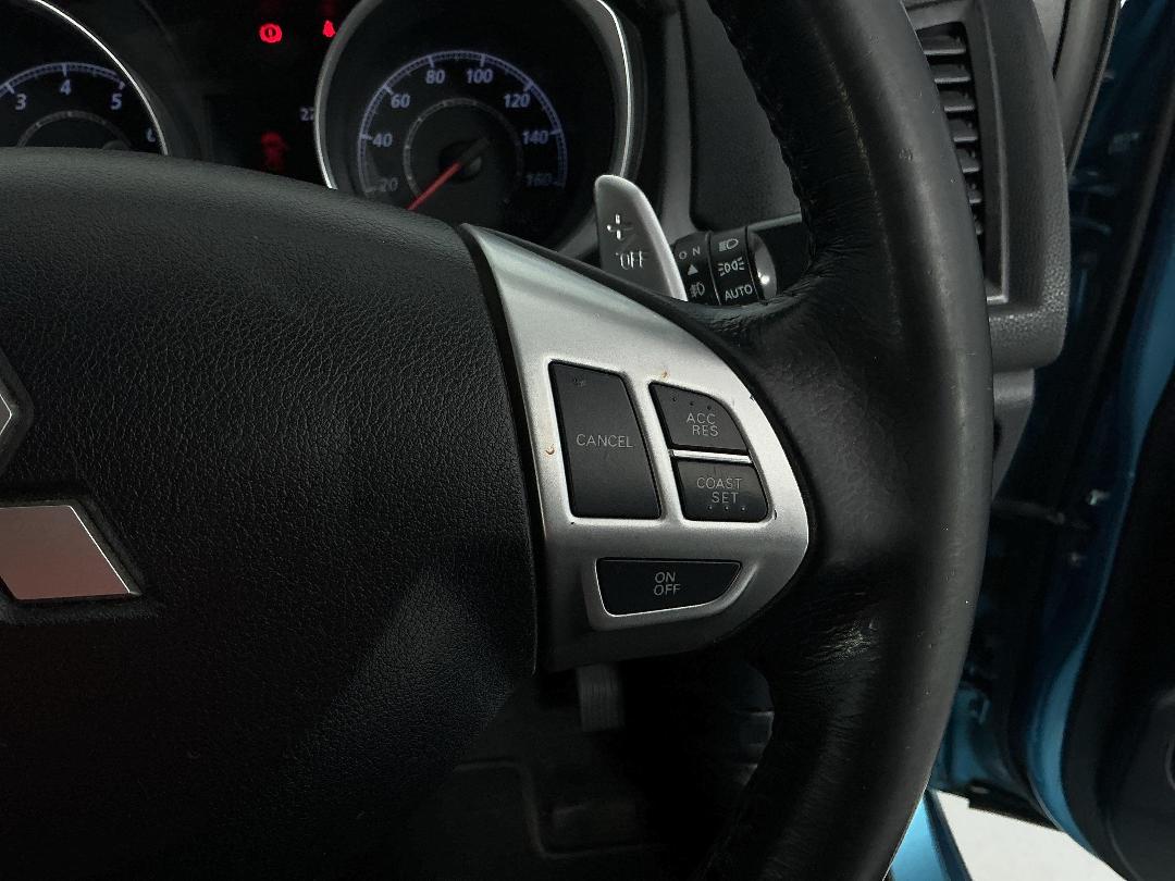 Photo '23' of Mitsubishi RVR