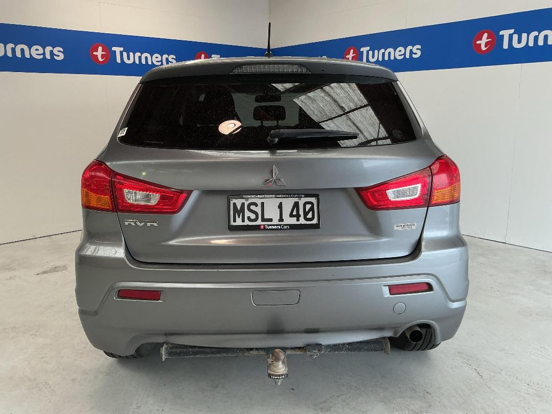 Photo '6' of Mitsubishi RVR