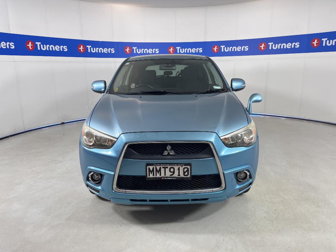 Photo '2' of Mitsubishi RVR Photo '2' of Mitsubishi RVR