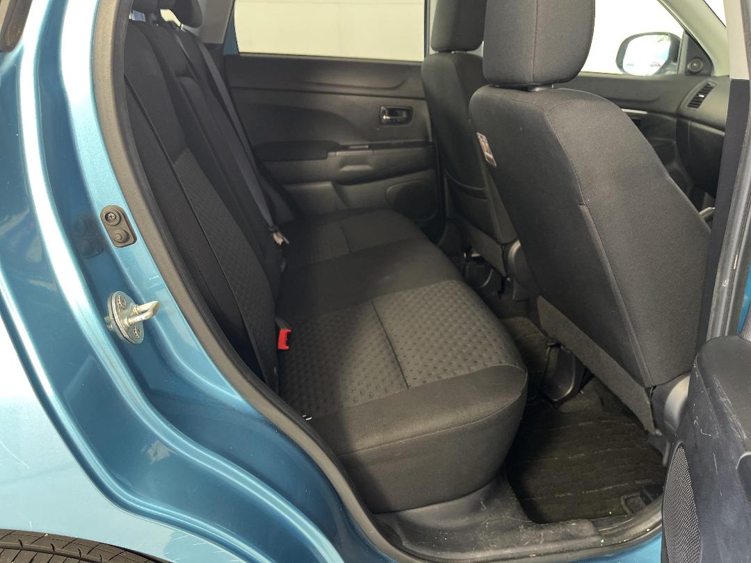 Photo '20' of Mitsubishi RVR Photo '20' of Mitsubishi RVR