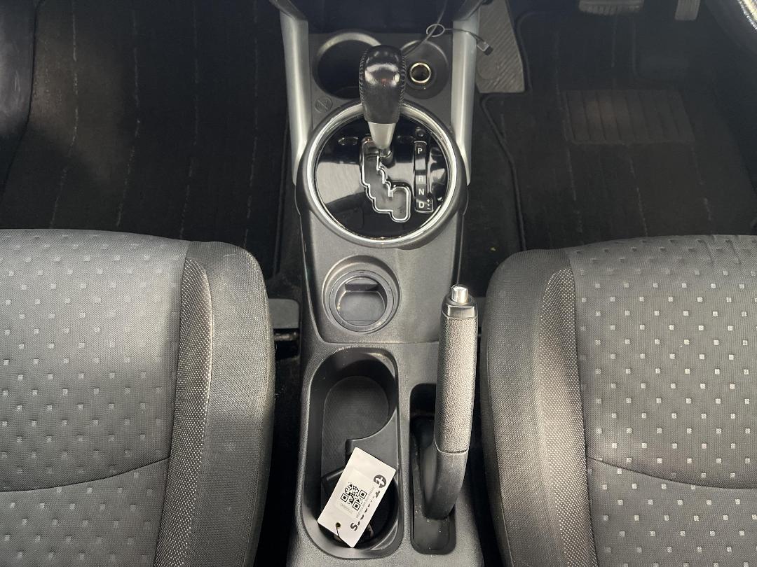 Photo '18' of Mitsubishi RVR Photo '18' of Mitsubishi RVR