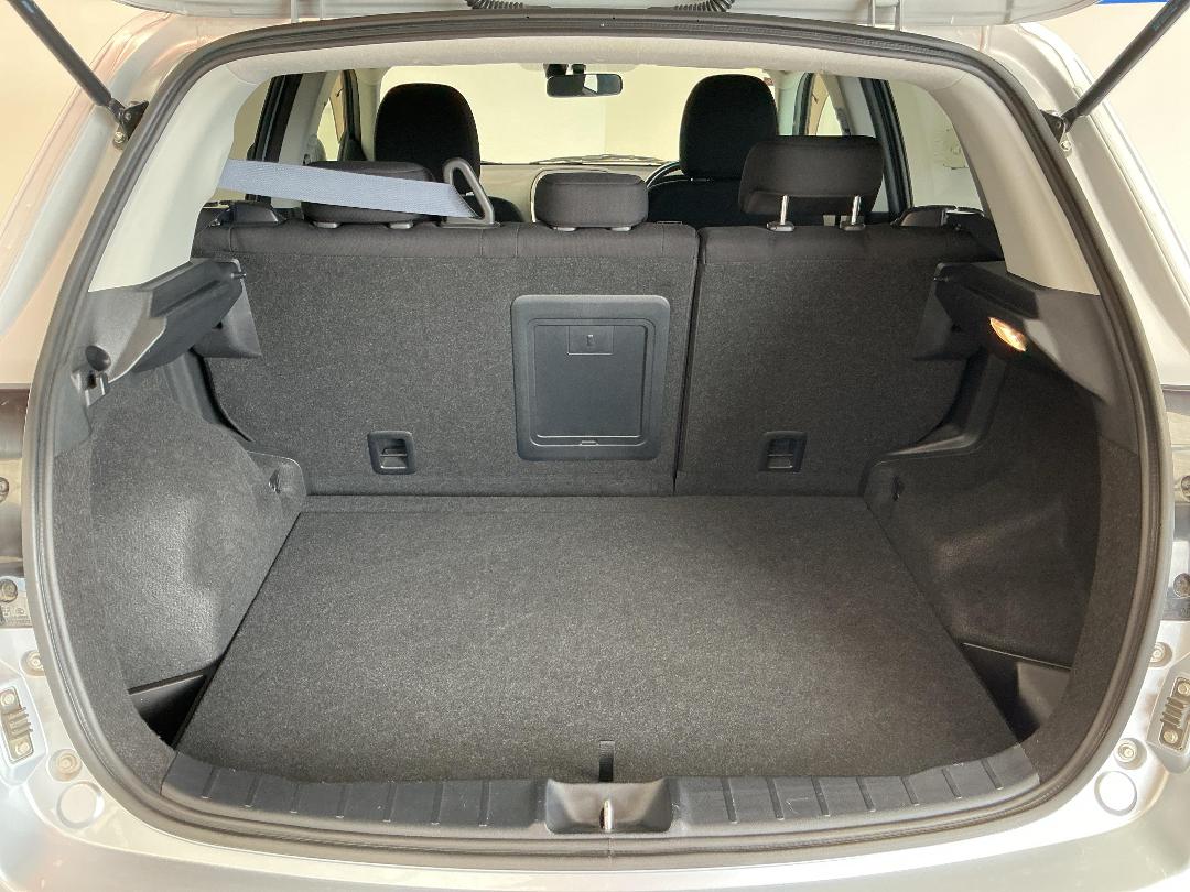 Photo '14' of Mitsubishi RVR