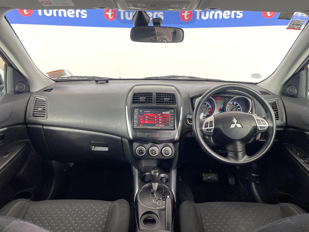 Photo '17' of Mitsubishi RVR