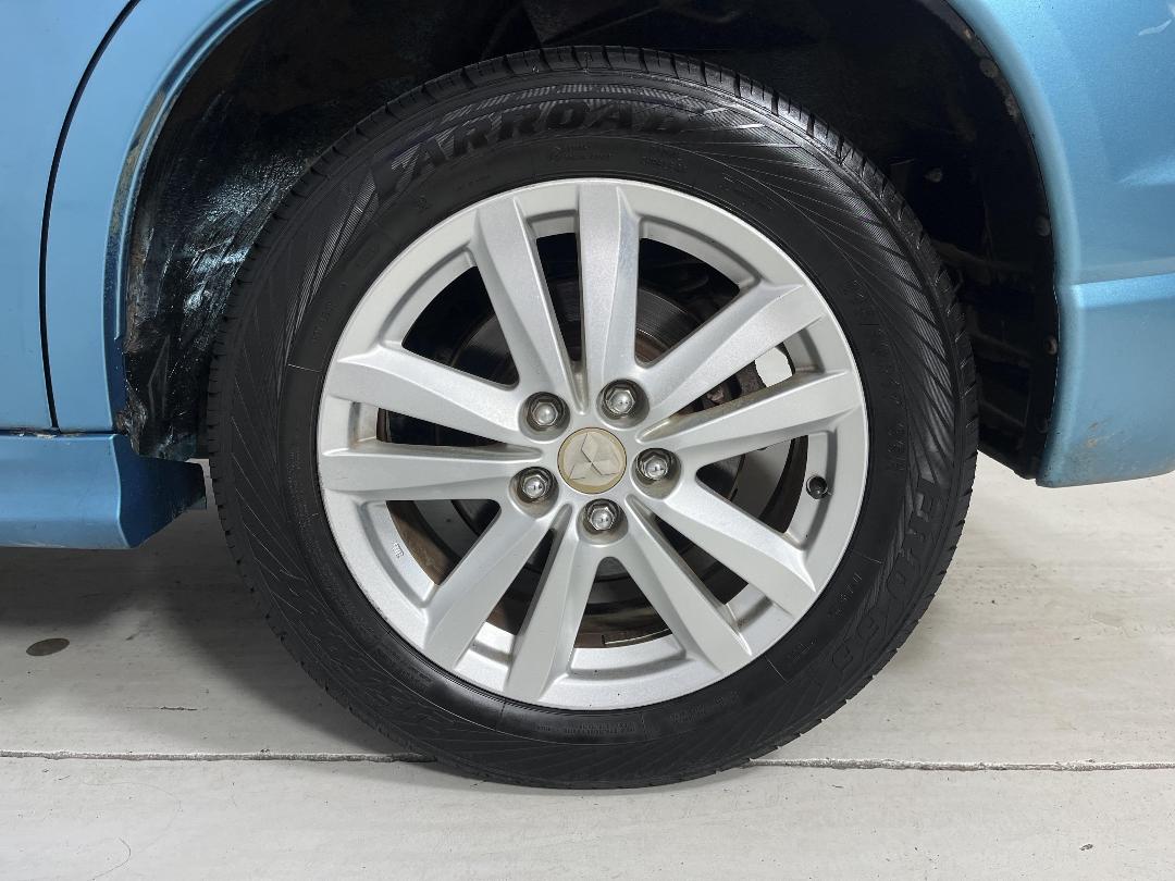 Photo '9' of Mitsubishi RVR Photo '9' of Mitsubishi RVR