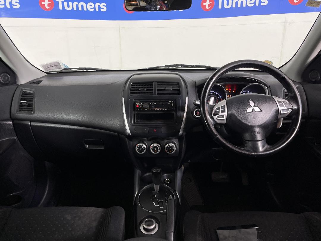 Photo '15' of Mitsubishi RVR Photo '15' of Mitsubishi RVR