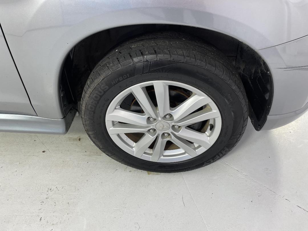 Photo '9' of Mitsubishi RVR Photo '9' of Mitsubishi RVR