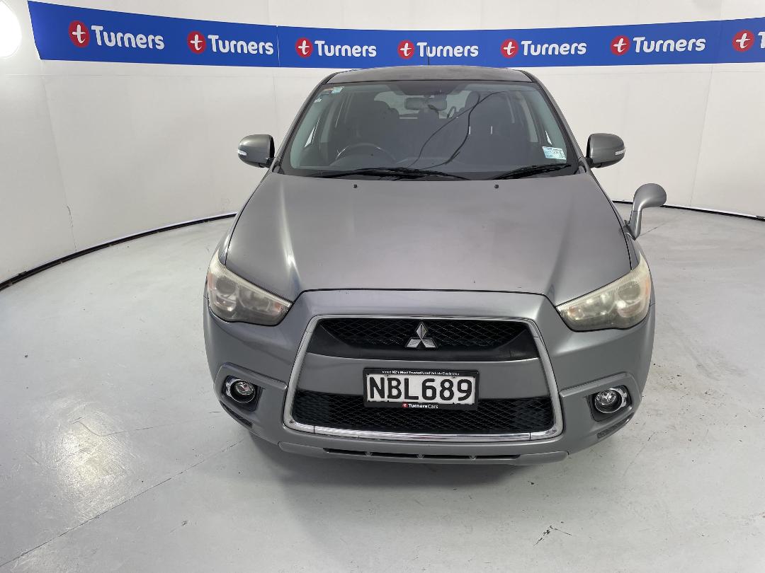 Photo '2' of Mitsubishi RVR Photo '2' of Mitsubishi RVR