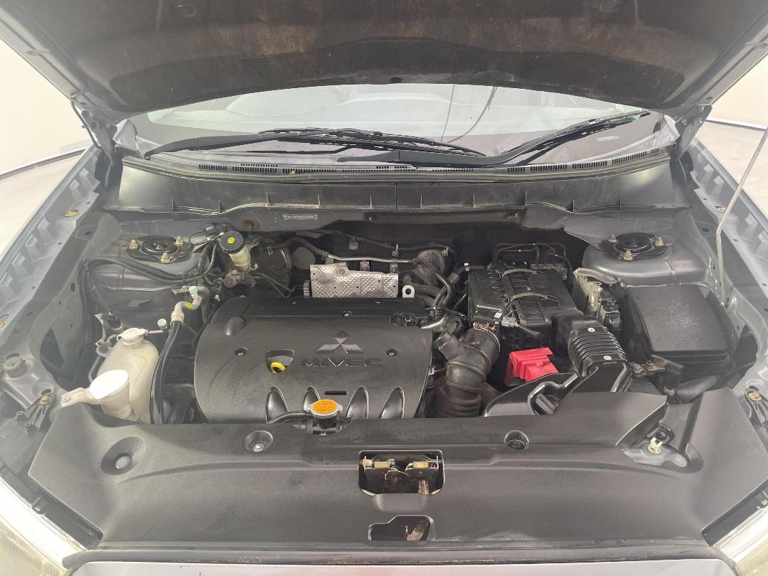 Photo '13' of Mitsubishi RVR Photo '13' of Mitsubishi RVR