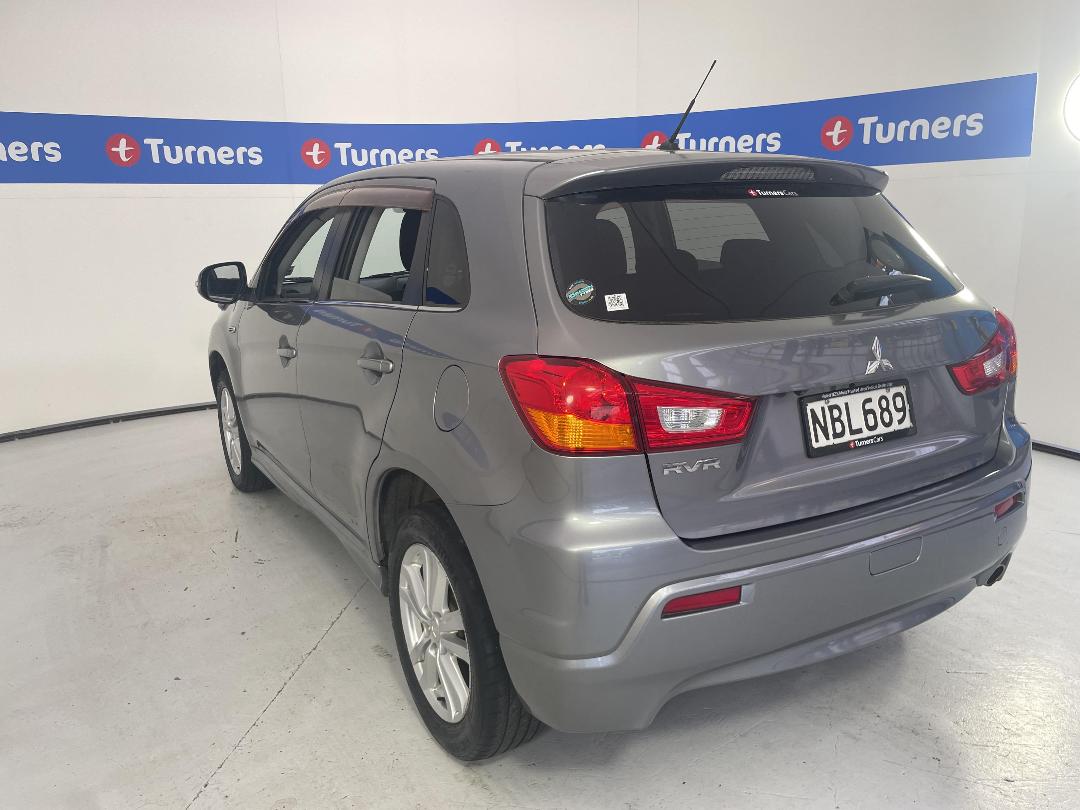 Photo '5' of Mitsubishi RVR Photo '5' of Mitsubishi RVR