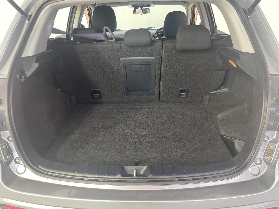 Photo '14' of Mitsubishi RVR Photo '14' of Mitsubishi RVR