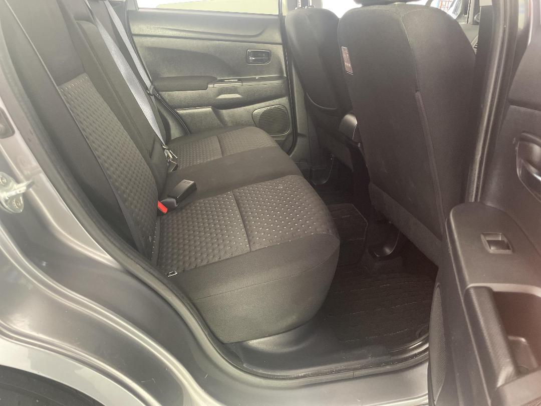 Photo '20' of Mitsubishi RVR Photo '20' of Mitsubishi RVR