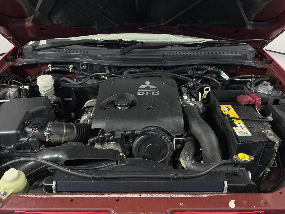 Photo '6' of Mitsubishi Triton D/CAB GLS