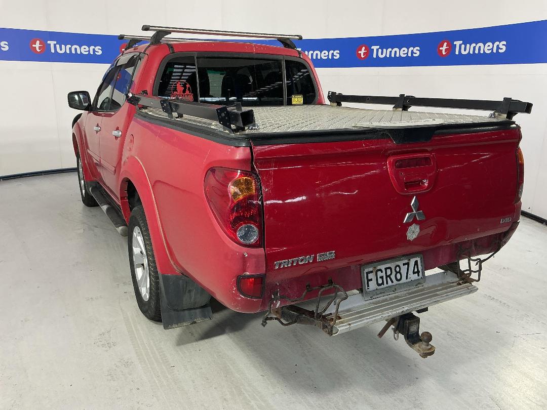 Photo '10' of Mitsubishi Triton D/CAB GLS