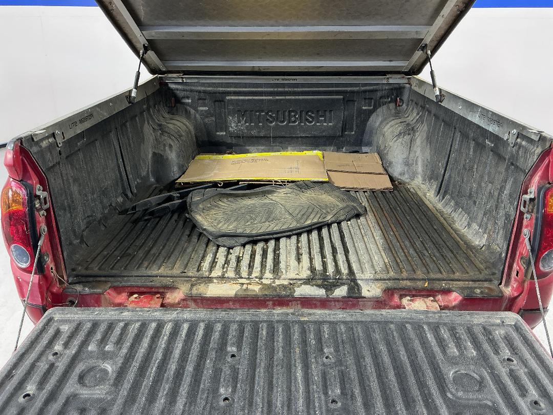 Photo '12' of Mitsubishi Triton D/CAB GLS