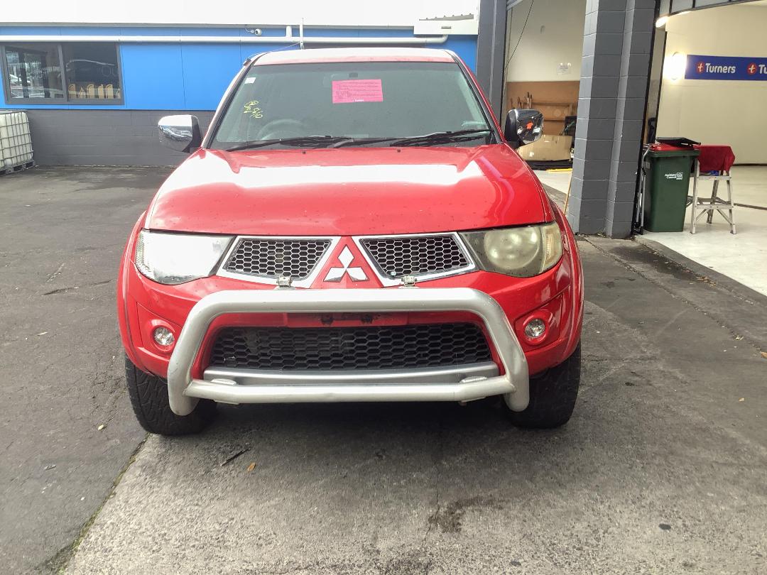 Photo '4' of Mitsubishi Triton D/CAB GLS Photo '4' of Mitsubishi Triton D/CAB GLS