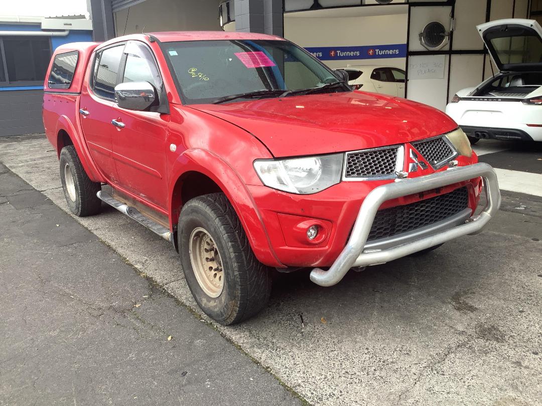 Photo '7' of Mitsubishi Triton D/CAB GLS Photo '7' of Mitsubishi Triton D/CAB GLS