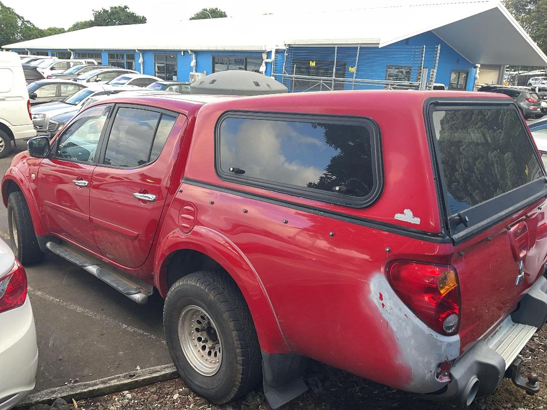 Photo '19' of Mitsubishi Triton D/CAB GLS Photo '19' of Mitsubishi Triton D/CAB GLS