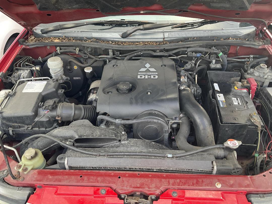 Photo '18' of Mitsubishi Triton D/CAB GLS Photo '18' of Mitsubishi Triton D/CAB GLS