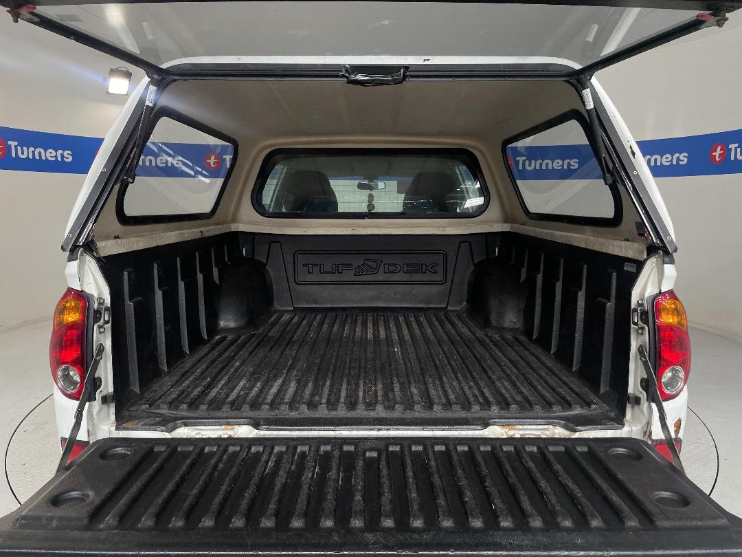 Photo '12' of Mitsubishi Triton D/CAB GL Photo '12' of Mitsubishi Triton D/CAB GL