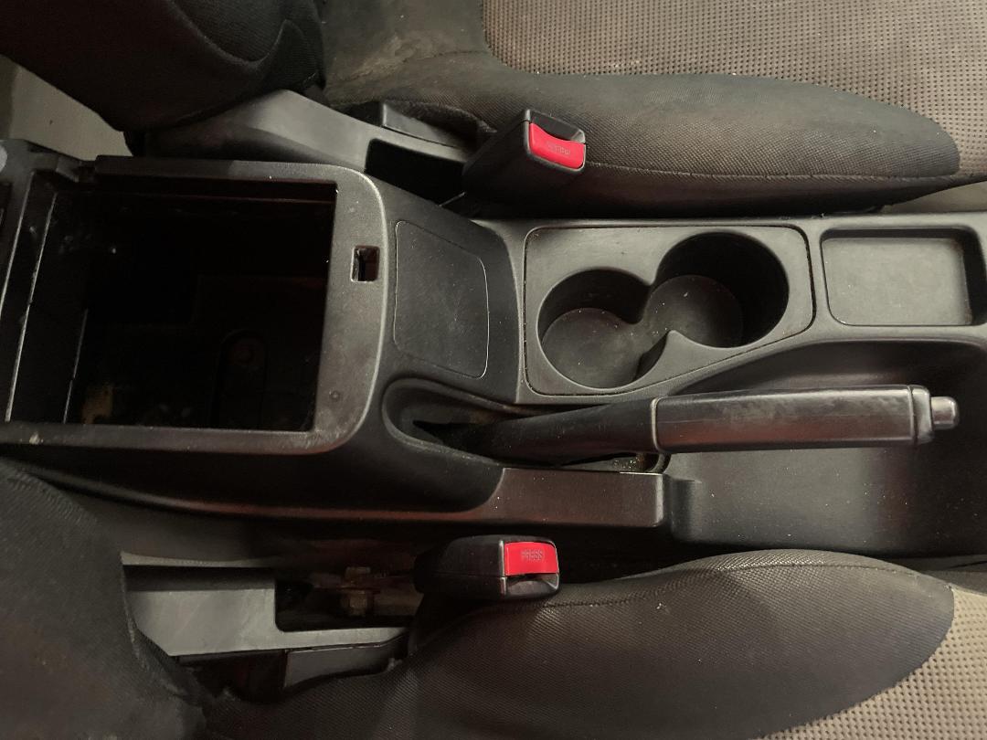 Photo '27' of Mitsubishi Triton D/CAB GL Photo '27' of Mitsubishi Triton D/CAB GL